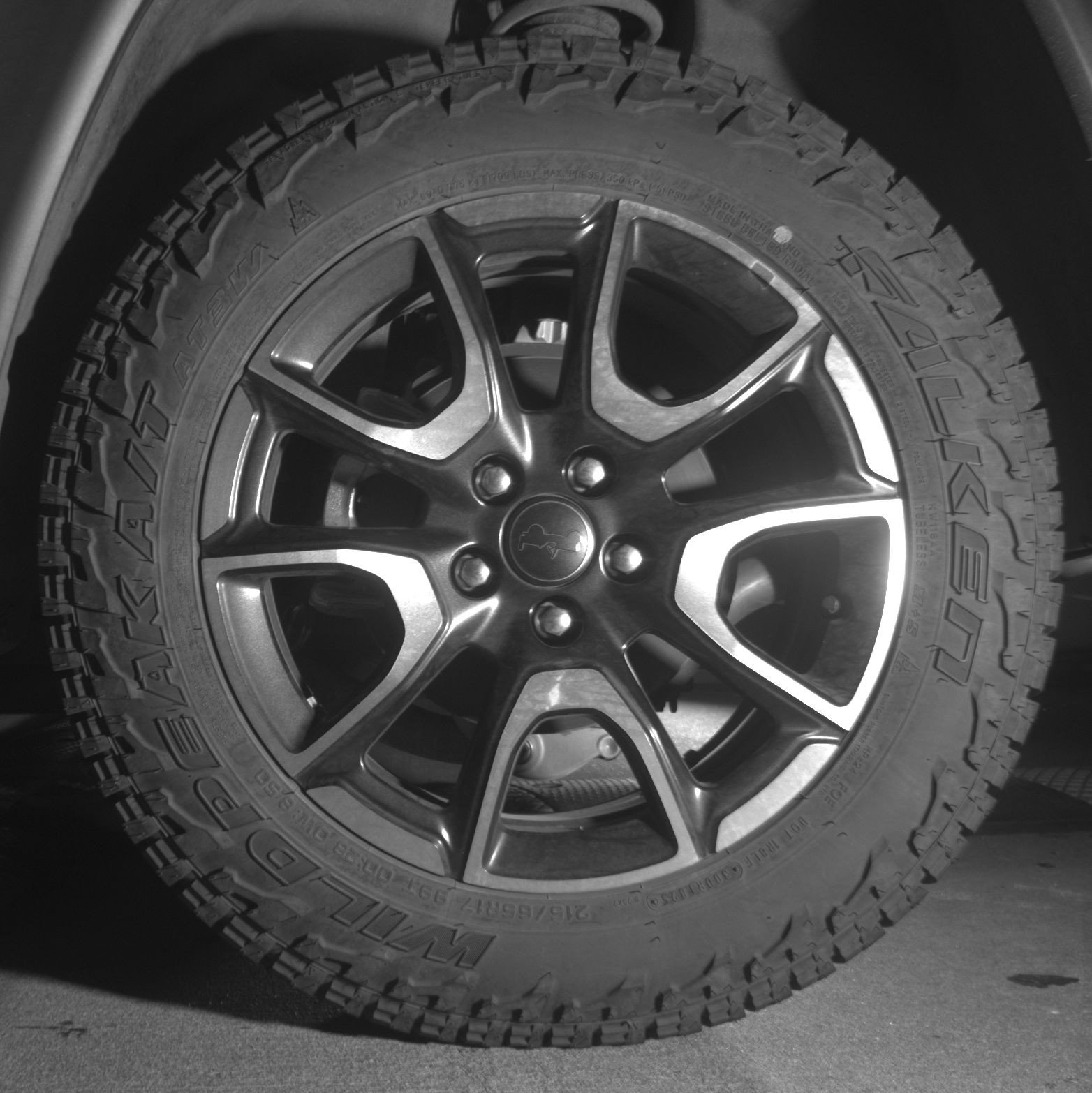 Used 2025 Jeep Compass Trailhawk image 14