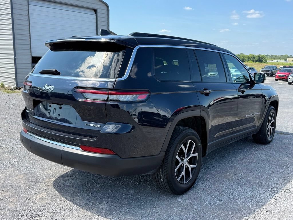 Used 2024 Jeep Grand Cherokee L Limited AWD/4WD image 17