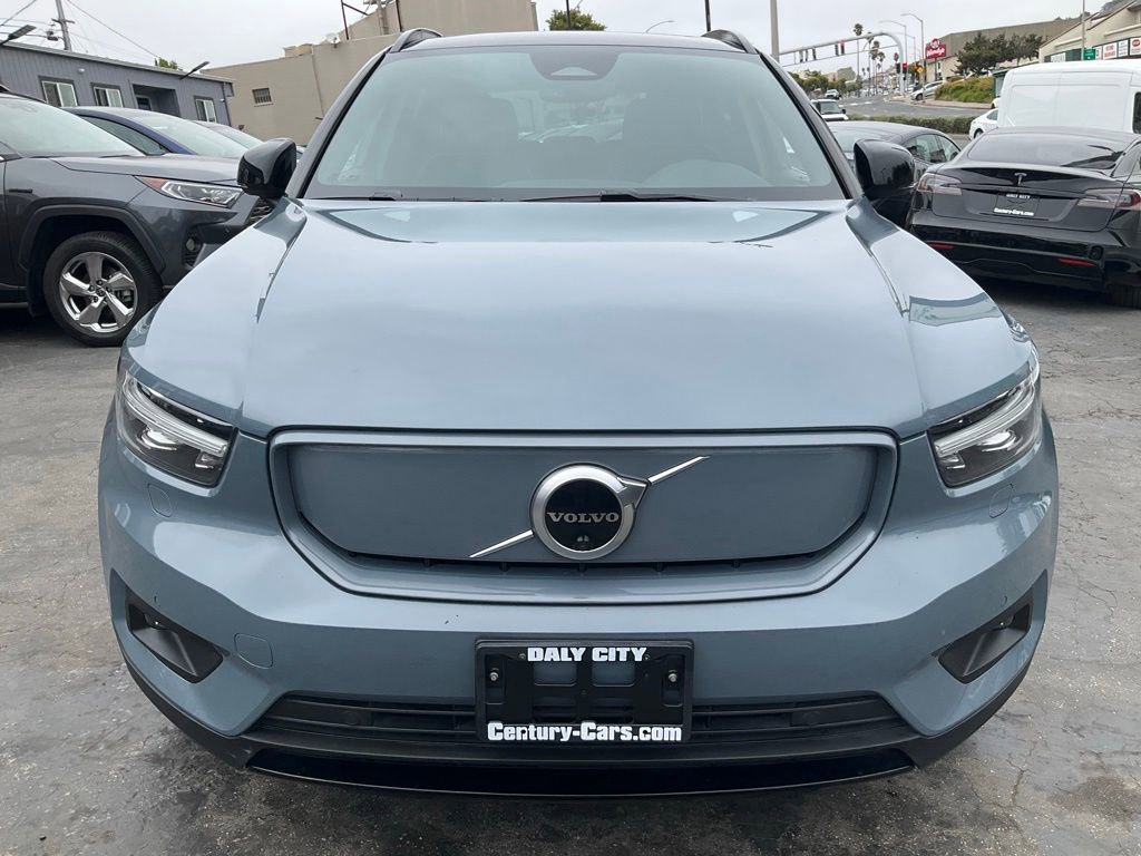 Used 2021 Volvo XC40 P8 Recharge AWD/4WD image 2