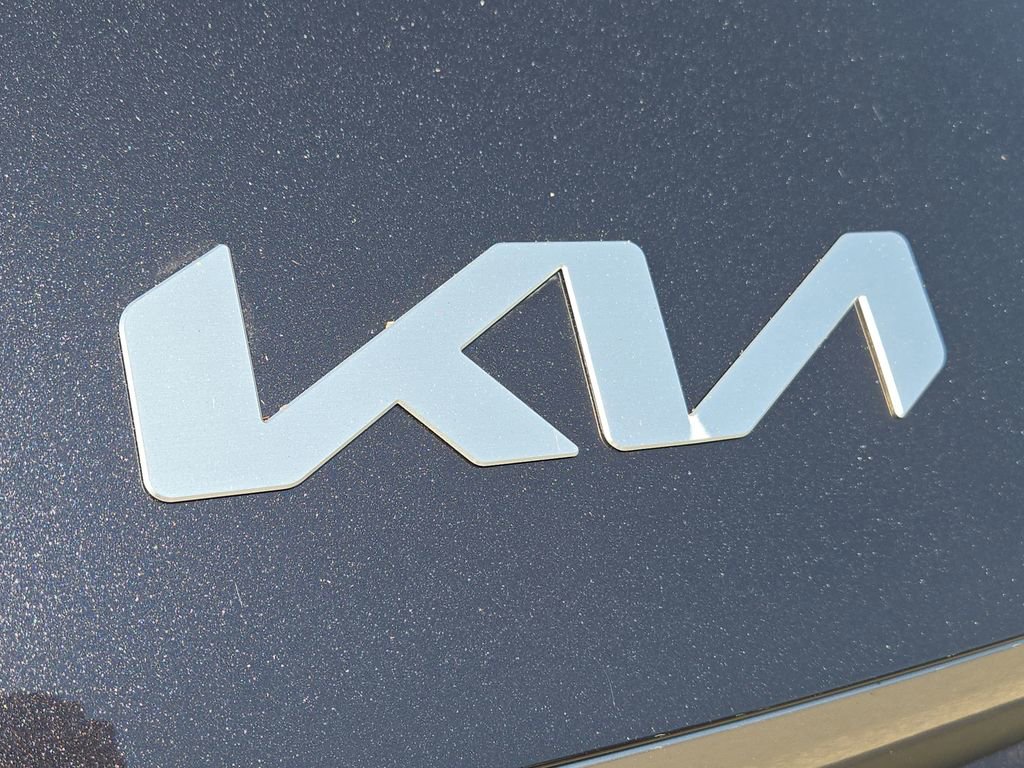New 2026 Kia EV9 Wind image 4