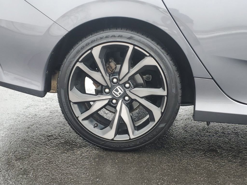 Used 2019 Honda Civic Sport image 17