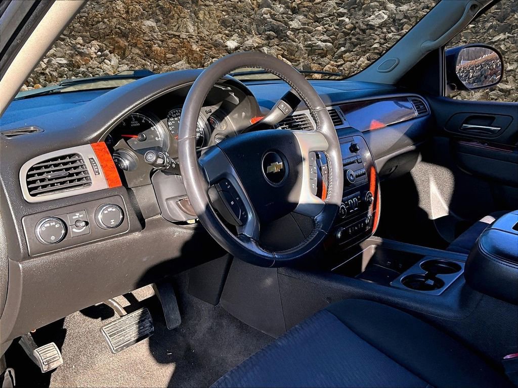 Used 2012 Chevrolet Suburban LS w/ Convenience Package 1 image 11