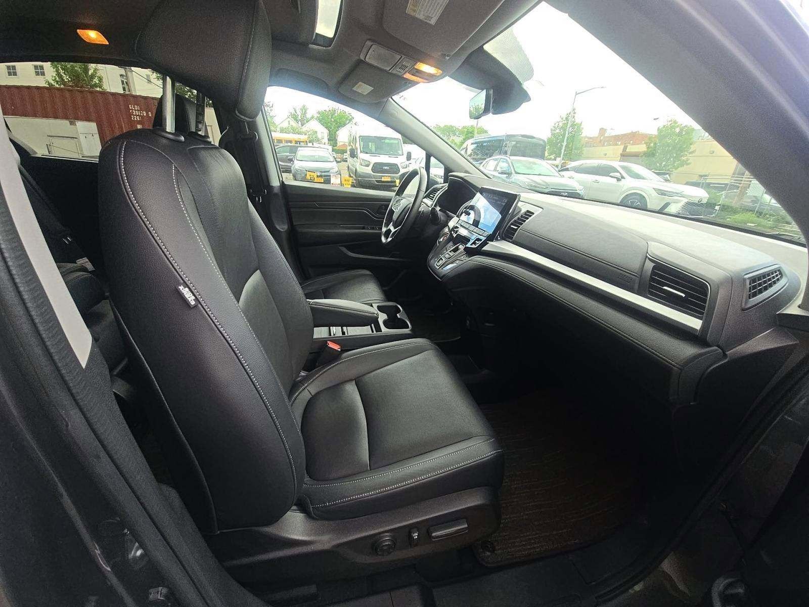 Used 2023 Honda Odyssey EX-L image 14