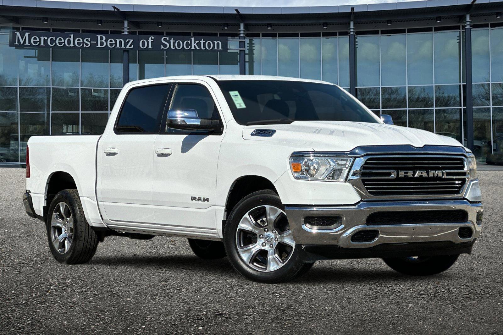 Used 2024 RAM 1500 Laramie image 2