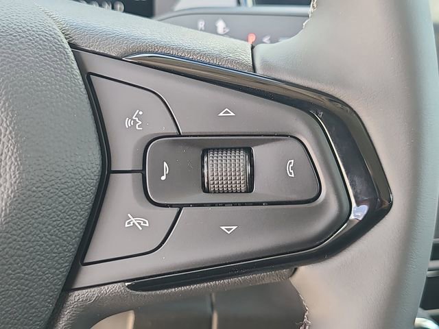 New 2027 Chevrolet Bolt LT w/ Comfort Package image 24