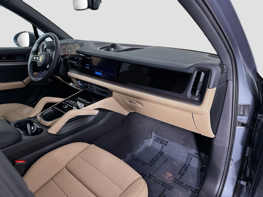New 2026 Porsche Cayenne AWD/4WD image 30