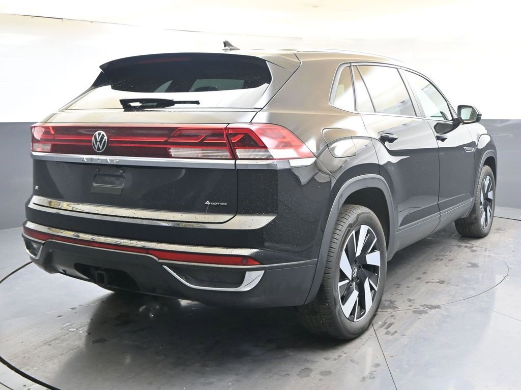 Used 2025 Volkswagen Atlas Cross Sport SE image 5