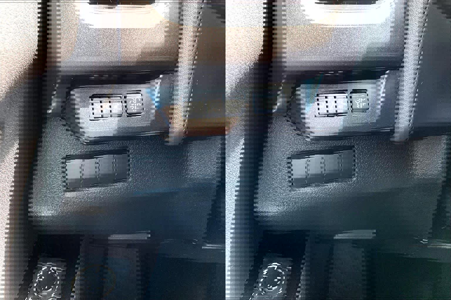 Used 2019 Lexus UX 200 w/ Accessory Package 2 image 35