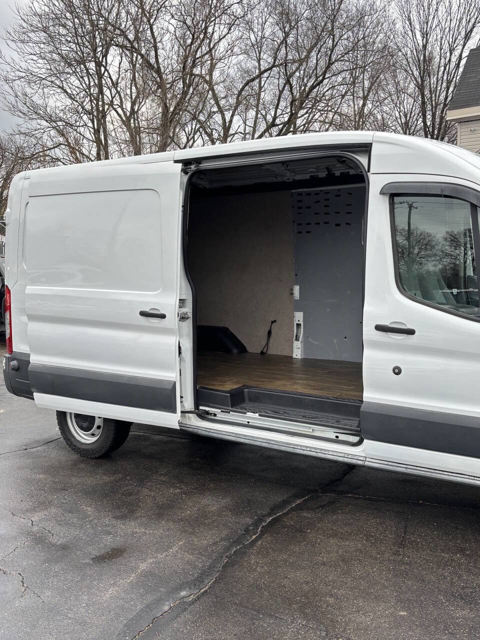 Used 2015 Ford Transit 150 148 Medium Roof image 15