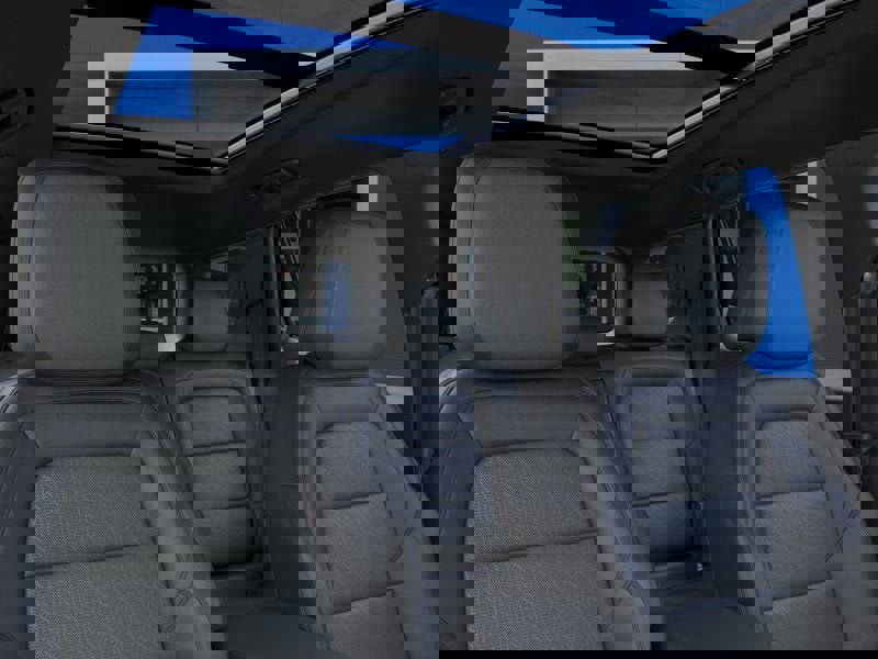 New 2026 Chevrolet Equinox LT w/ Convenience Package II image 24