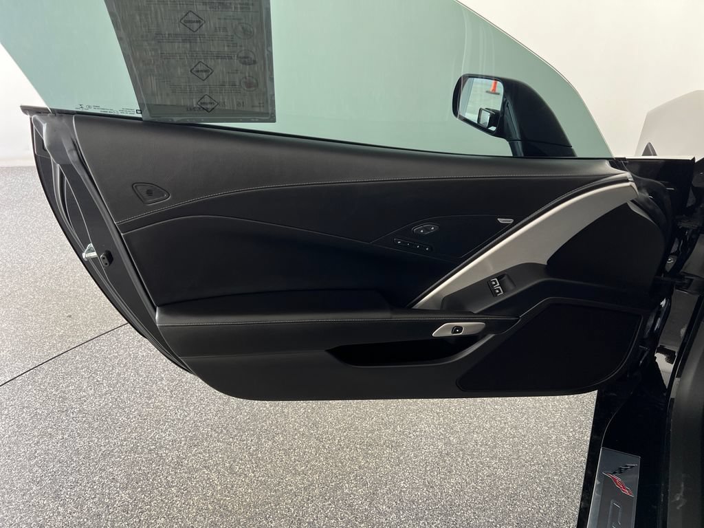 Used 2014 Chevrolet Corvette Stingray Convertible w/ 2LT Preferred Equipment Group RWD image 12