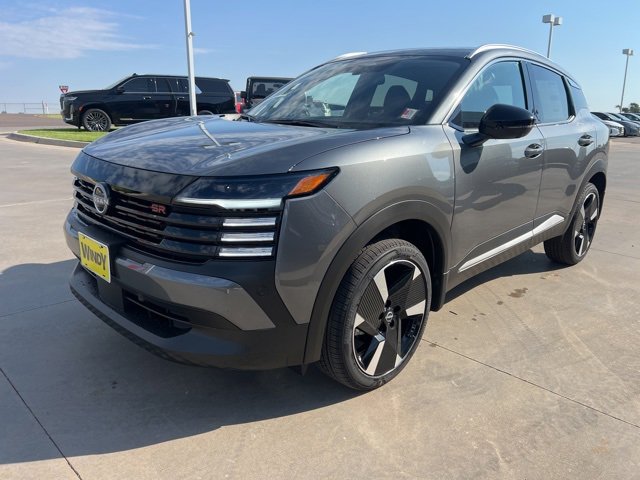 New 2026 Nissan Kicks SR image 3