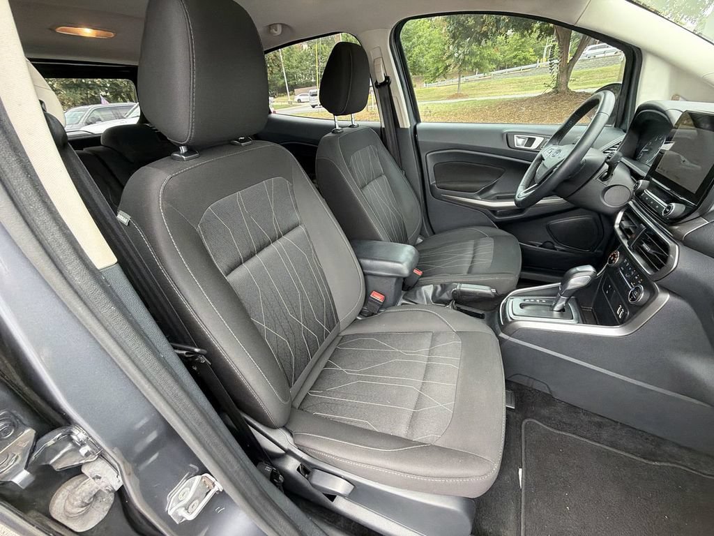 Certified 2019 Ford EcoSport SE w/ SE Convenience Package FWD image 28