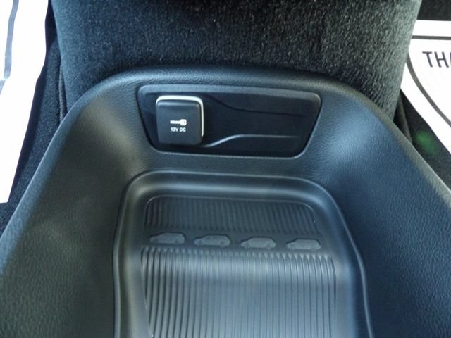 New 2027 Chrysler Pacifica Select FWD image 29