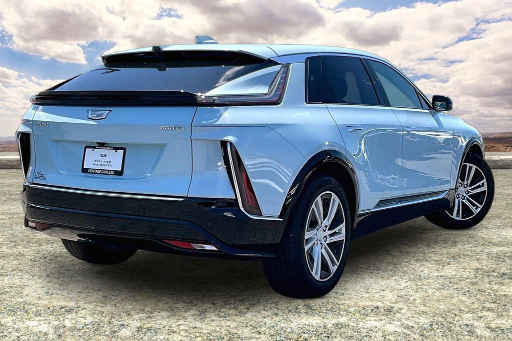 Certified 2024 Cadillac Lyriq Tech w/ Driver Assist Package AWD/4WD image 5