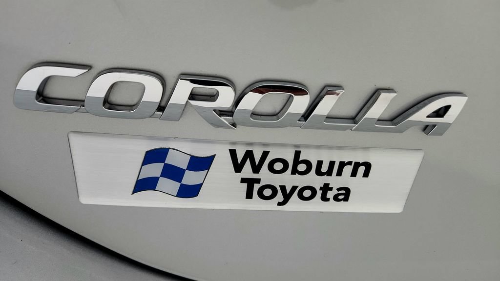 Certified 2019 Toyota Corolla LE FWD image 13