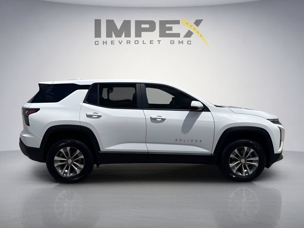 Used 2026 Chevrolet Equinox LT FWD image 6