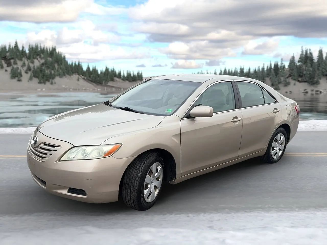 Used 2007 Toyota Camry LE image 25