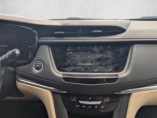 Used 2018 Cadillac XT5 FWD image 12