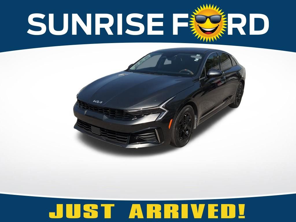 Used 2025 Kia K5 LXS image 1