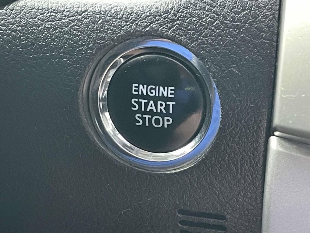 Used 2020 Toyota 4Runner Limited image 37