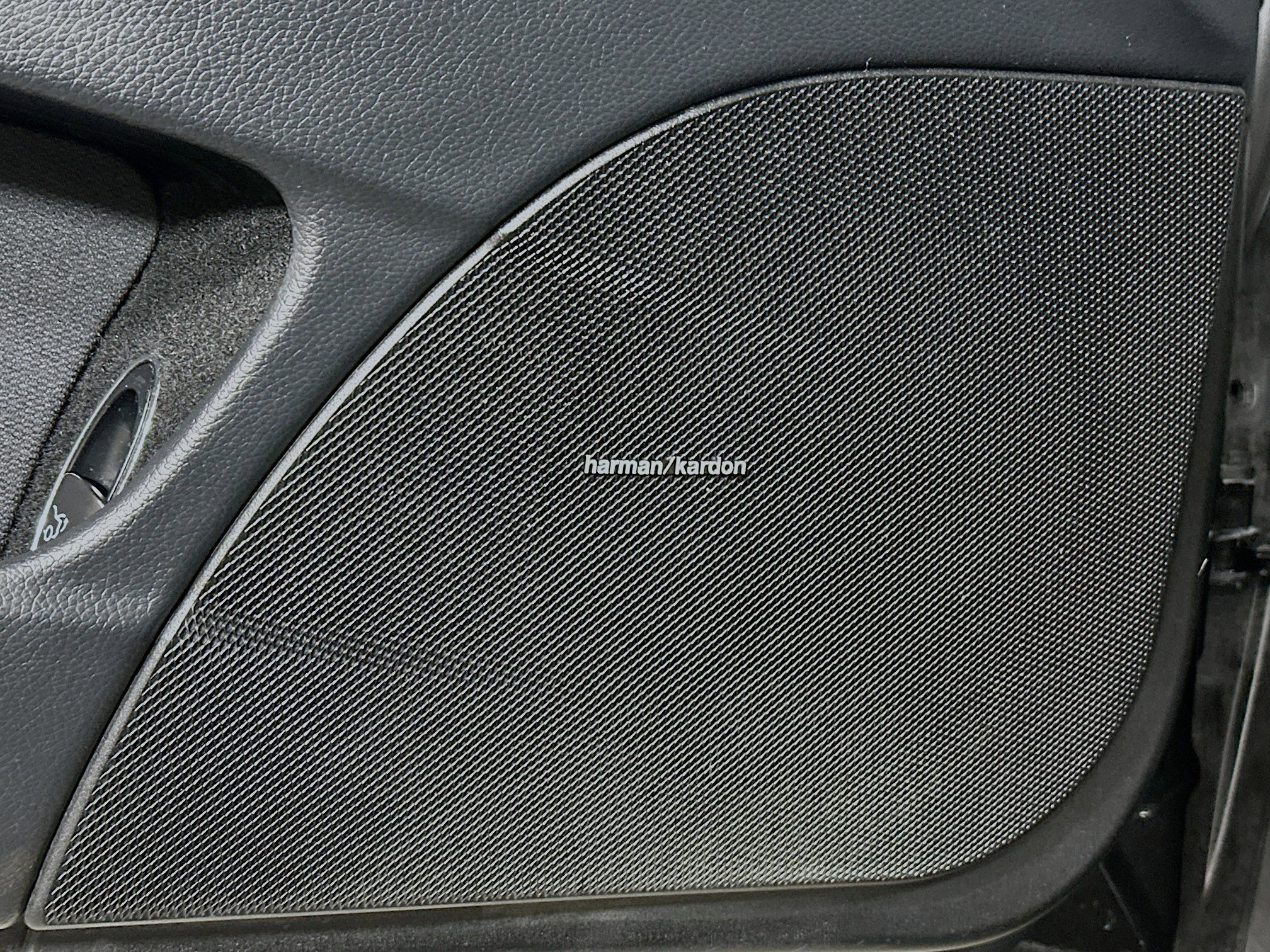 Used 2006 Mercedes-Benz CLS 500 image 17