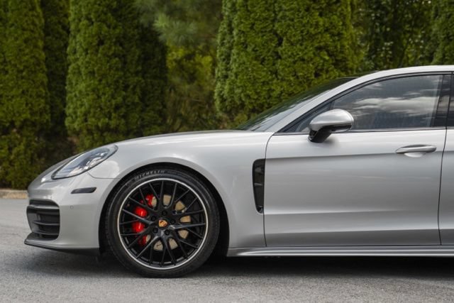 Used 2021 Porsche Panamera 4S w/ Premium Package AWD/4WD image 6