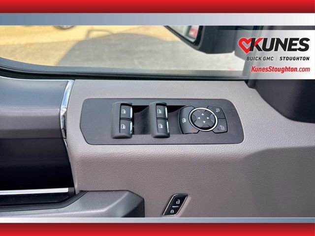 Used 2016 Ford F150 XLT w/ Equipment Group 302A Luxury image 28