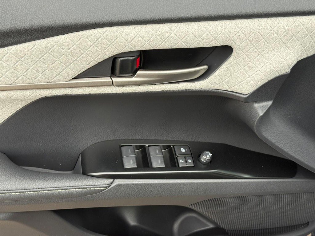 New 2026 Toyota Camry XLE FWD image 11