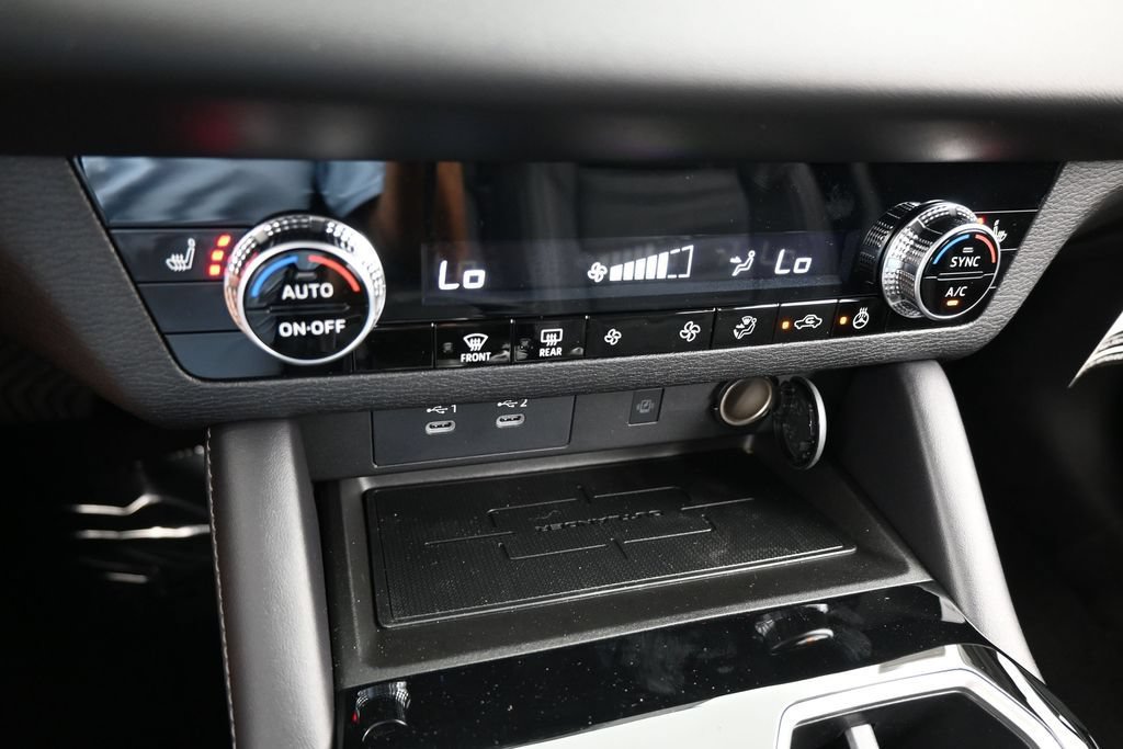 New 2026 Mitsubishi Outlander SE FWD image 30
