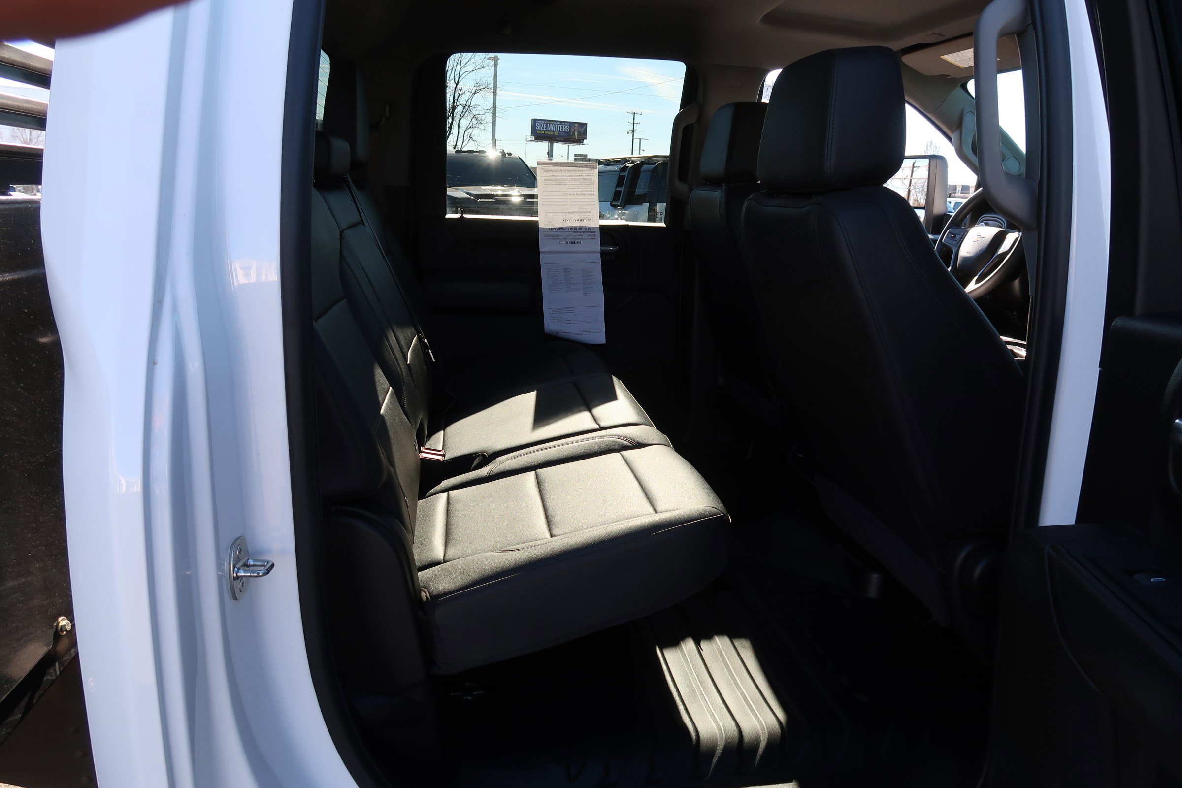 Used 2024 Chevrolet Silverado 3500 W/T image 35