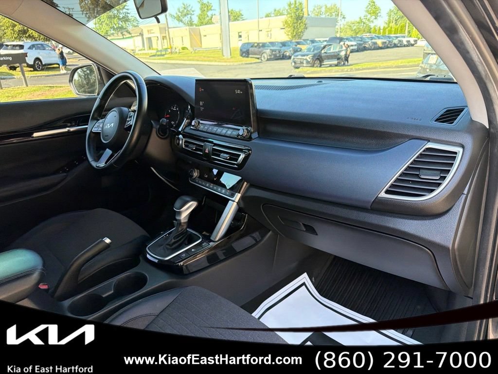 Certified 2022 Kia Seltos Nightfall Edition AWD/4WD image 13