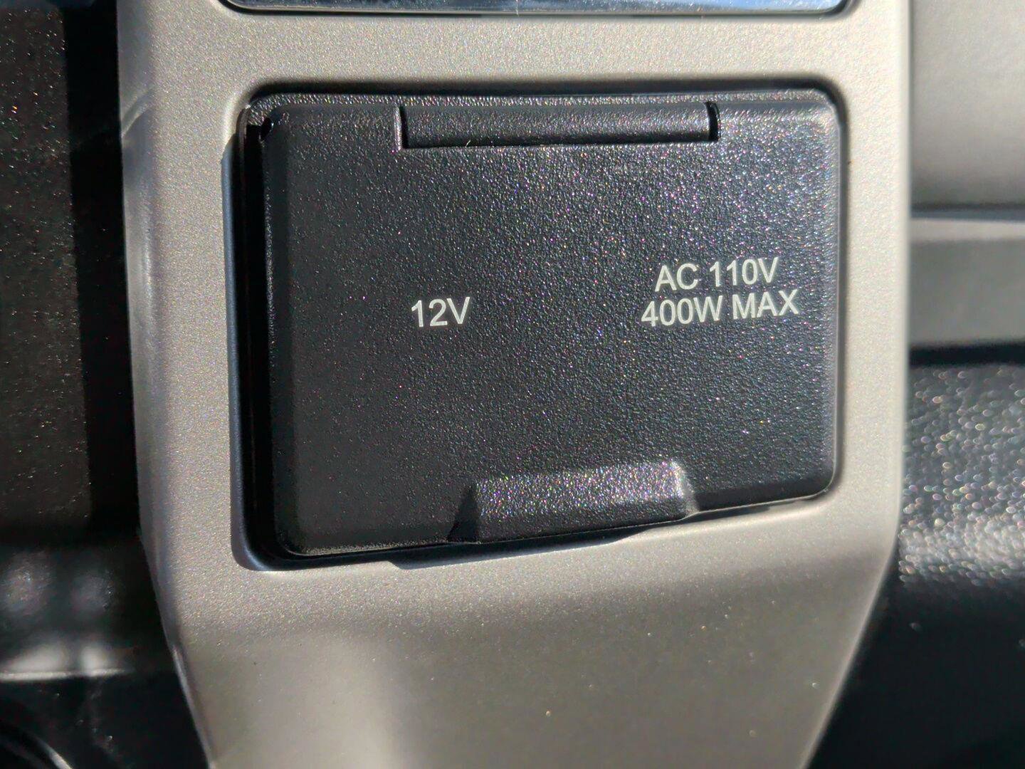 Used 2020 Ford F350 Lariat w/ Chrome Package image 20