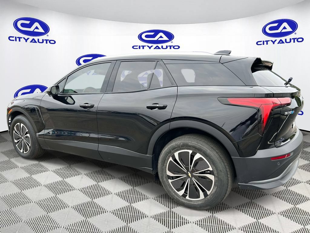 Used 2024 Chevrolet Blazer EV LT AWD/4WD image 6