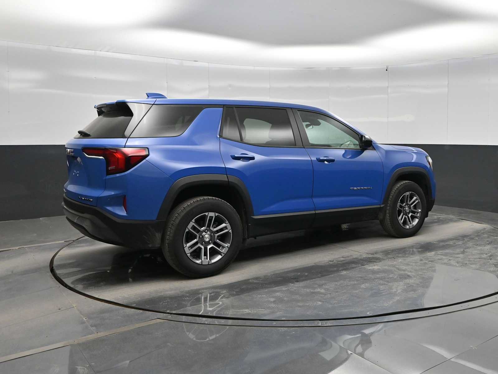 Used 2026 GMC Terrain Elevation AWD/4WD image 7