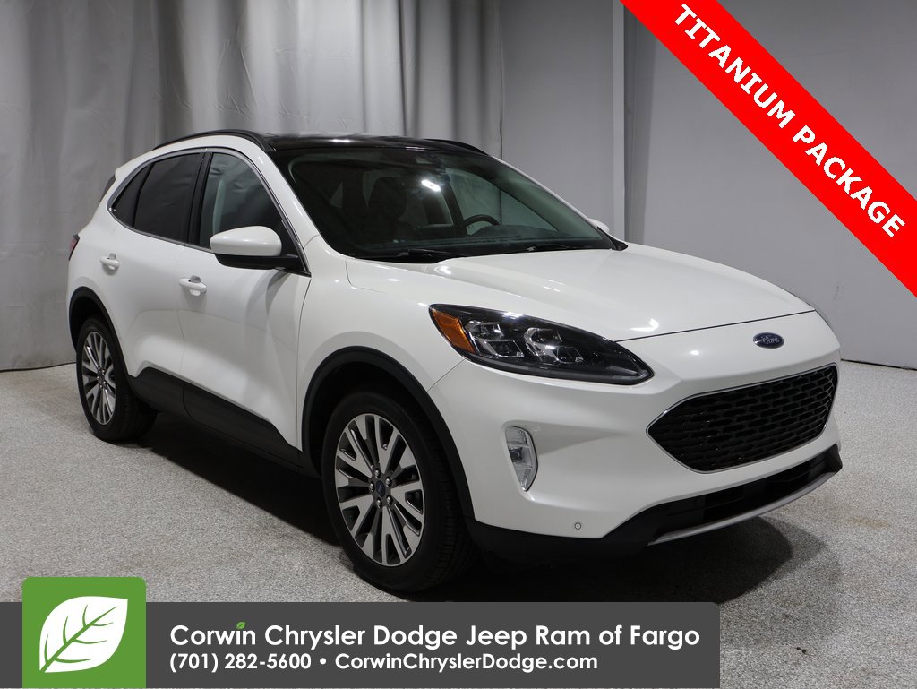 Used 2022 Ford Escape Titanium w/ Class II Trailer Tow Package