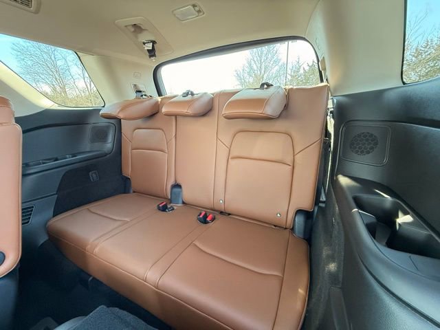 New 2026 Nissan Pathfinder Platinum AWD/4WD image 16