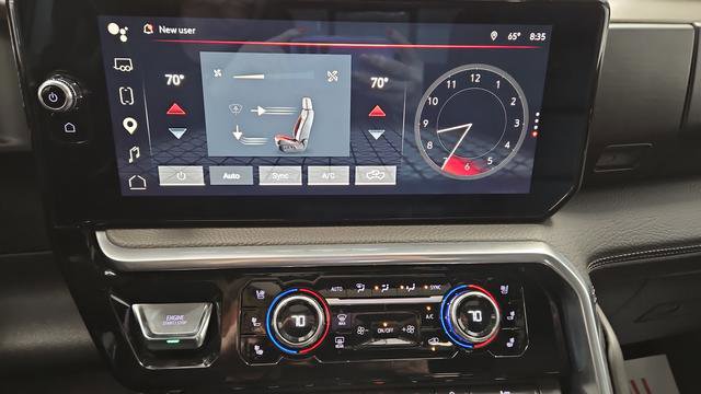 Used 2023 GMC Sierra 1500 Denali w/ Denali Reserve Package AWD/4WD image 18