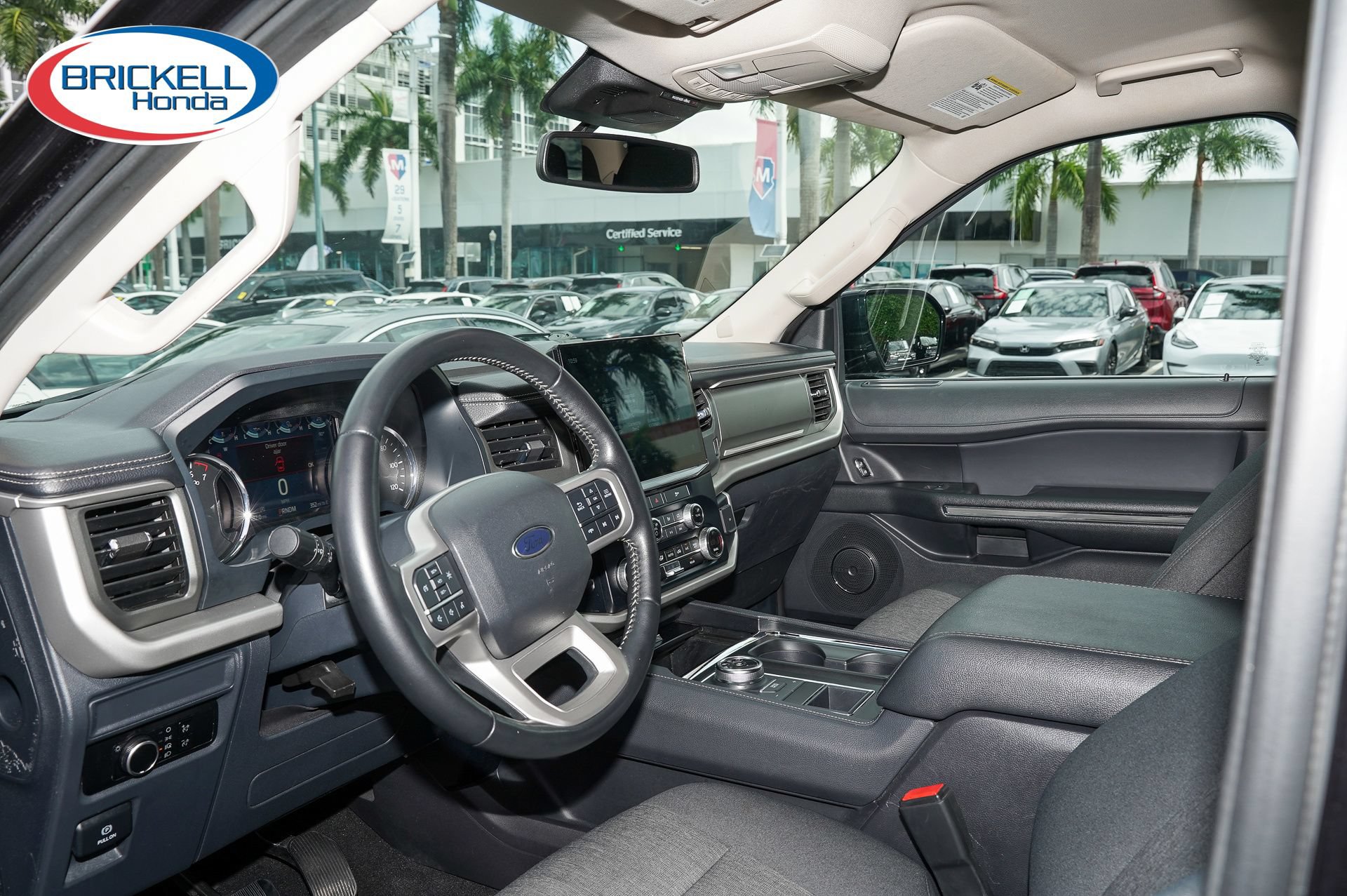 Used 2024 Ford Expedition Max XLT RWD image 16