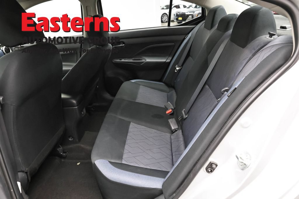 Used 2023 Nissan Versa SV FWD image 21