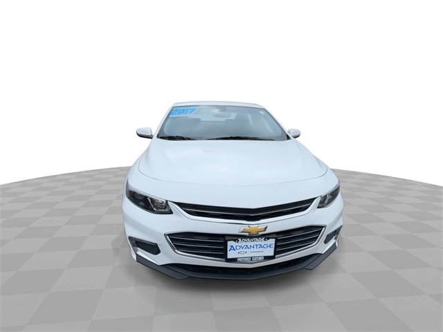Certified 2017 Chevrolet Malibu LT w/ Leather Package image 3