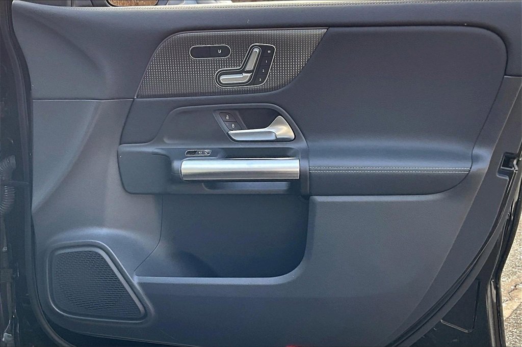 Used 2022 Mercedes-Benz GLA 250 4MATIC image 19