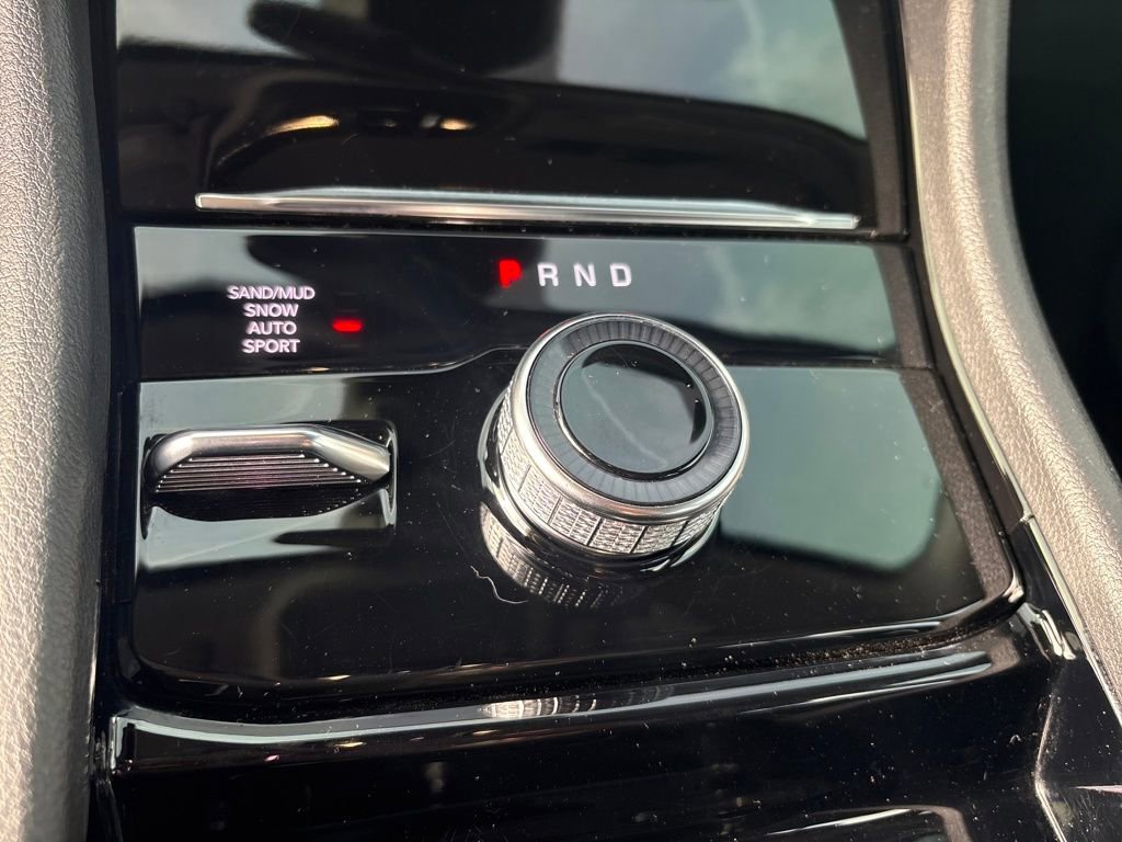 Certified 2023 Jeep Grand Cherokee Limited w/ Black Appearance Package image 24