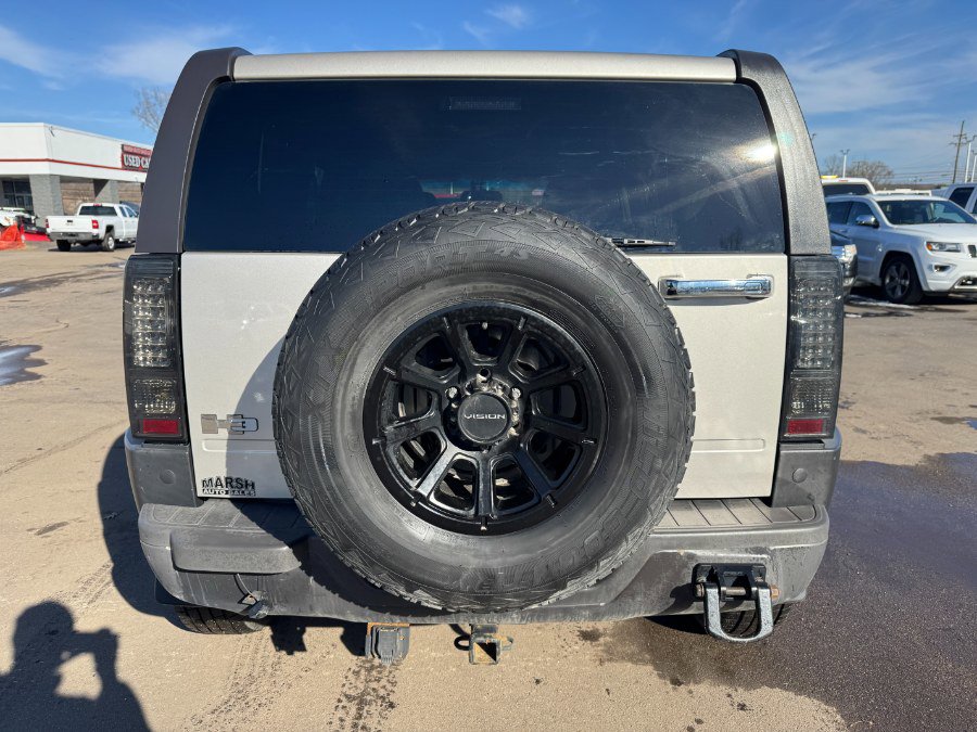 Used 2006 HUMMER H3 4dr 4WD SUV image 4
