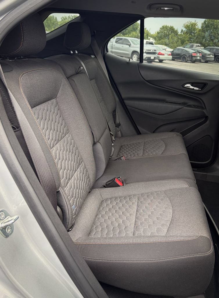 Used 2021 Chevrolet Equinox LT FWD image 26