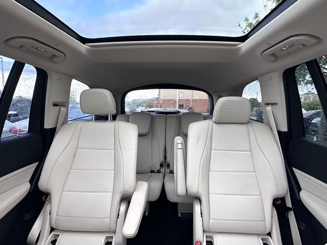Used 2024 Mercedes-Benz GLS 450 4MATIC image 26