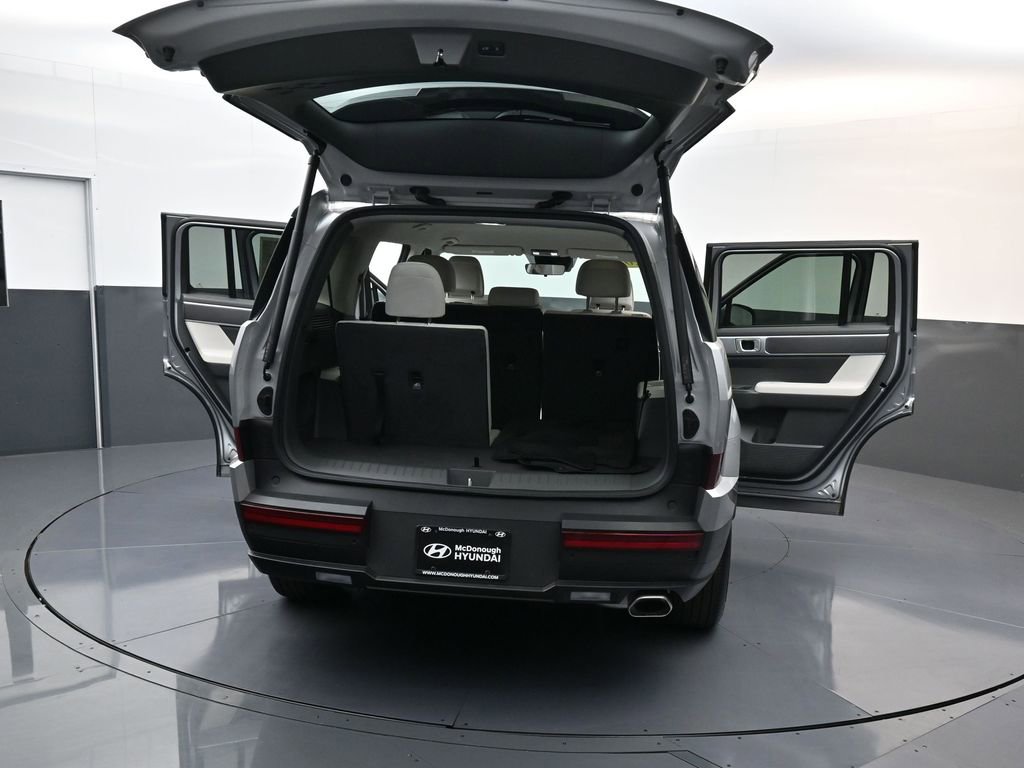 Certified 2025 Hyundai Santa Fe SE image 30
