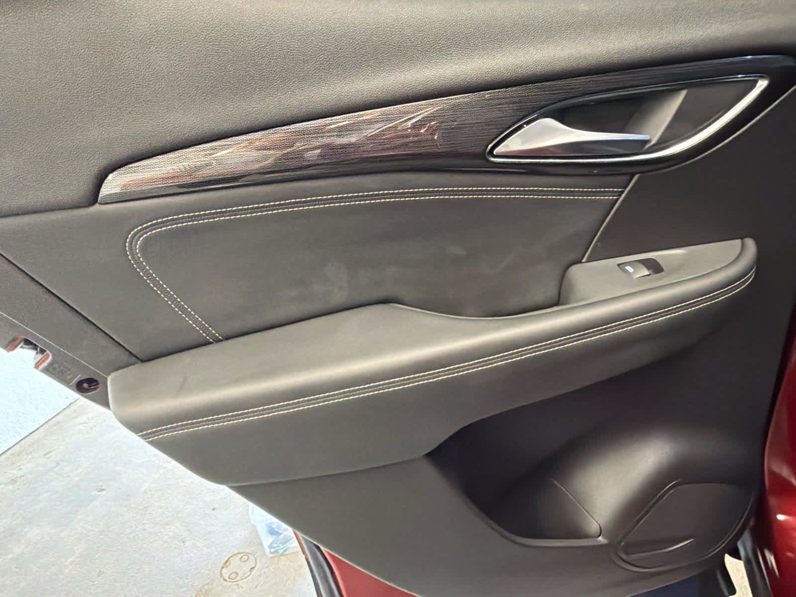 Used 2023 Buick Envision Essence FWD image 22