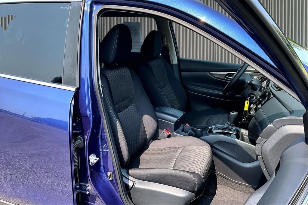 Used 2018 Nissan Rogue S AWD/4WD image 8