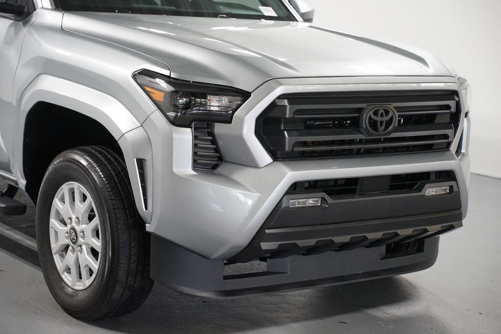 Certified 2025 Toyota Tacoma SR5 RWD image 4